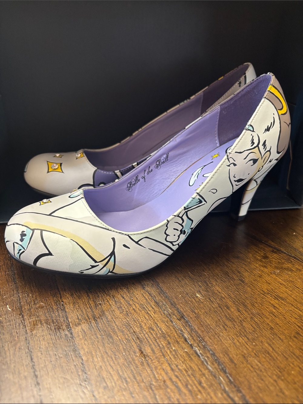 TUK heels Belle of the Ball - new without tags - Size 9